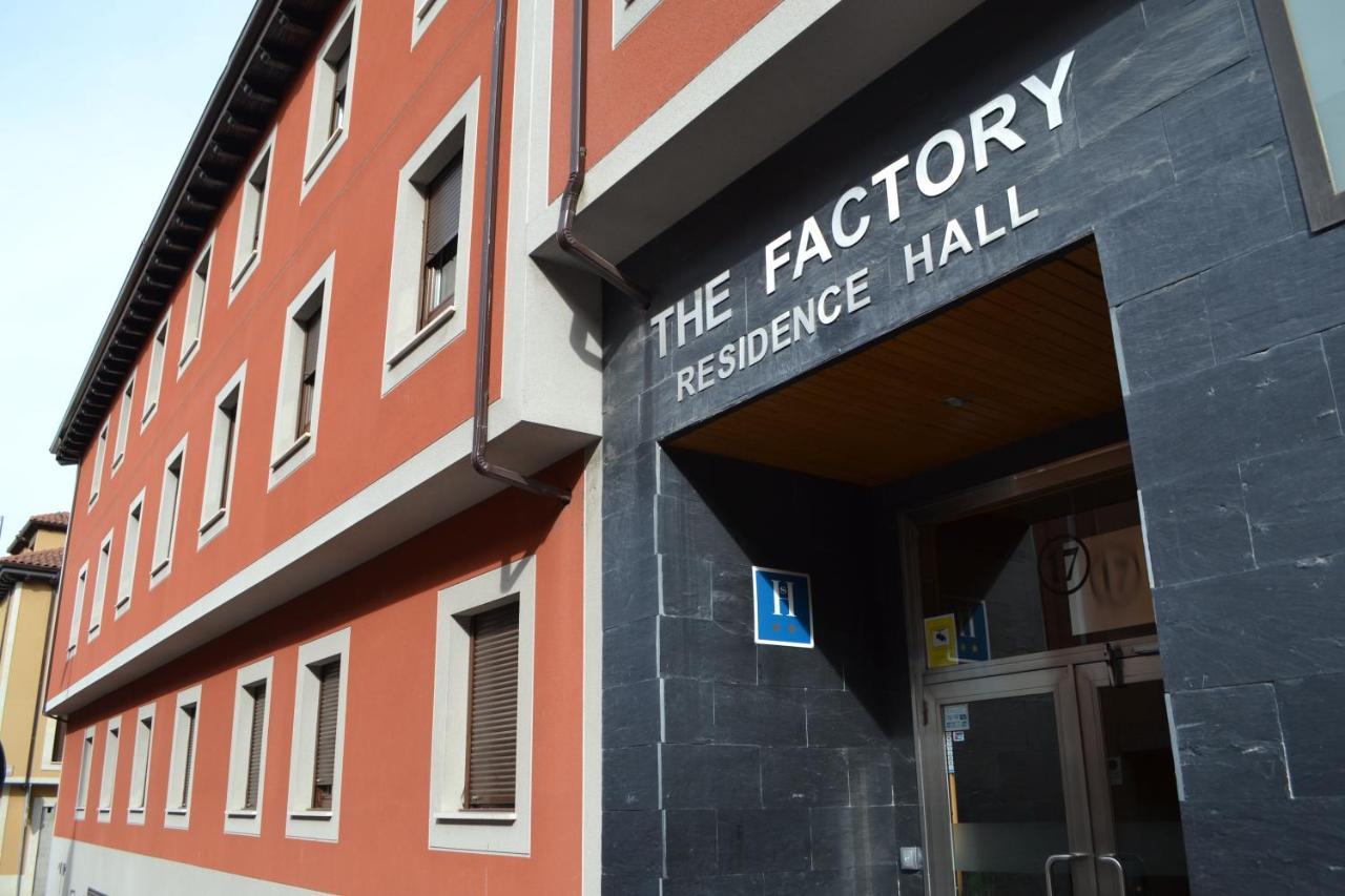 The Factory Residence Hall Segowia Zewnętrze zdjęcie